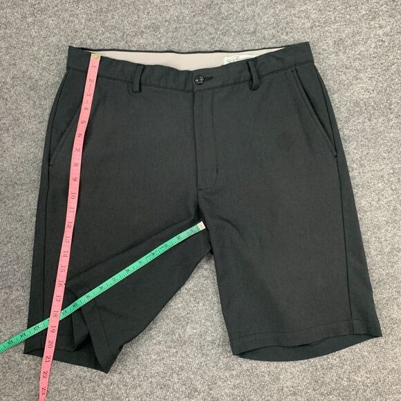 Greg Norman Shorts Mens 34 Charcoal Black Mid Rise Flat Front Stretch Golf Chino - Picture 7 of 10